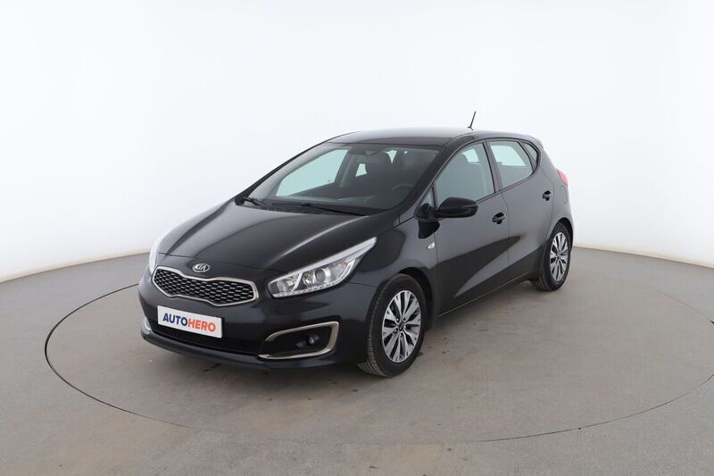 Negro Usado 2018 Kia Ceed Utilitario | 13.699 € (Precio justo) - Imagen 1/4