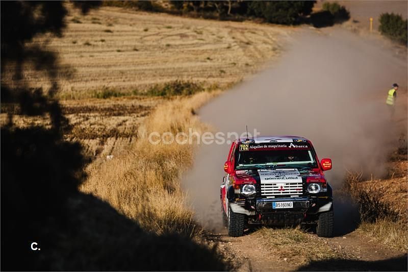 Usado Mitsubishi Montero 181 CV (133 kW) 1995 Rojo SUV