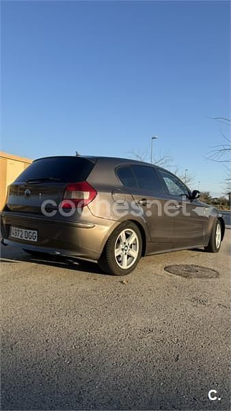 Usado BMW 120 Sport Line 163 CV (119 kW) 2006 Marrón Utilitario