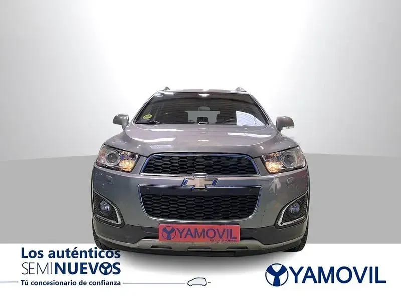 Usado Chevrolet Captiva LT 184 CV (135 kW) 2013 Gris / plata SUV