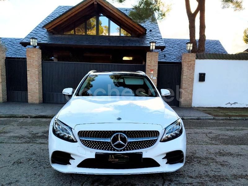Usado Mercedes C200 184 CV (135 kW) 2019 Blanco Familiar