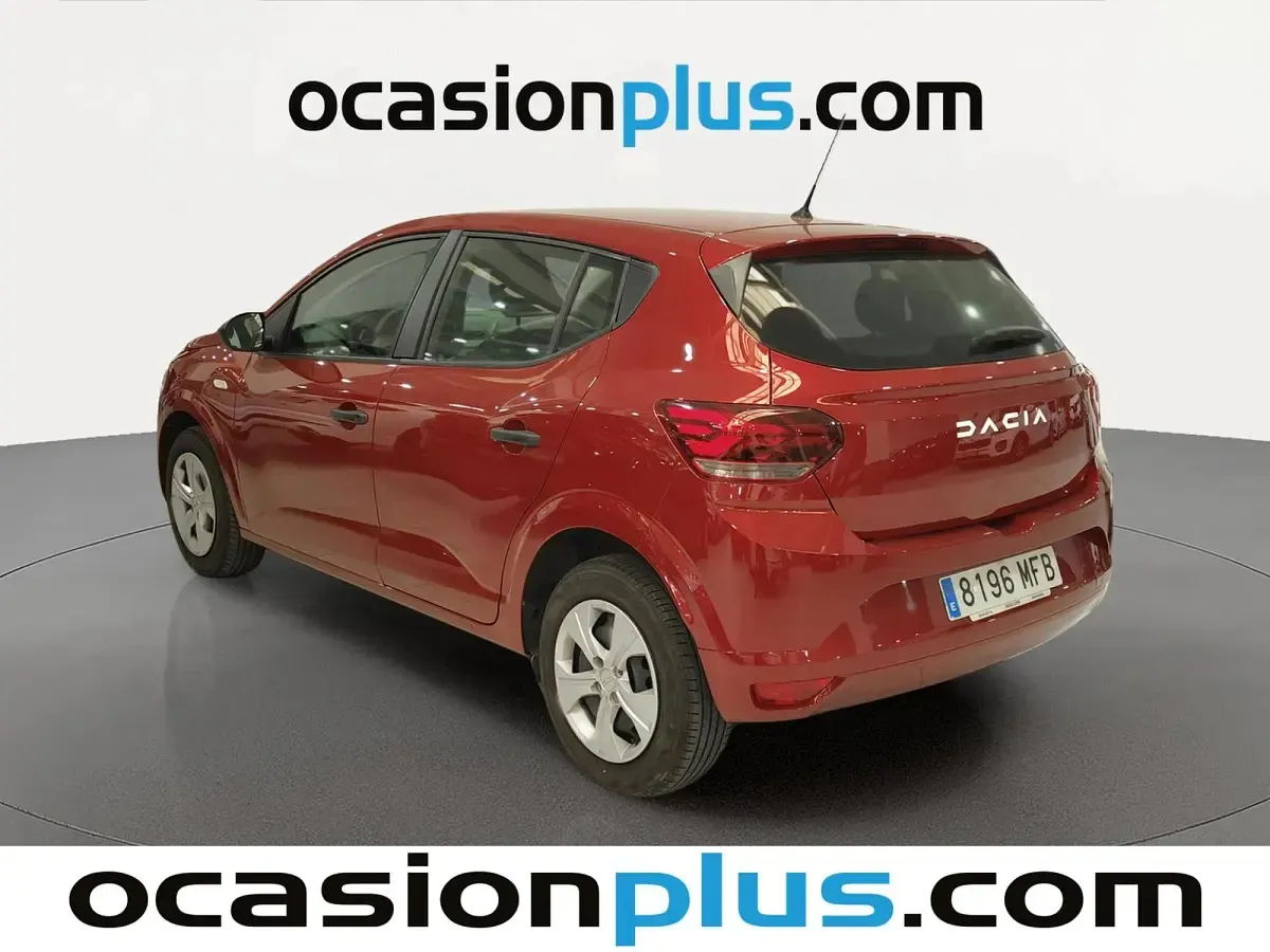 Usado Dacia Sandero Essentiel 101 CV (74 kW) 2023 Rojo Utilitario