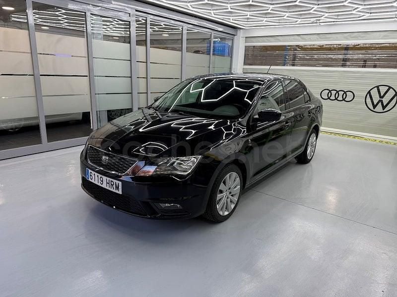 Usado Seat Toledo Style 105 CV (77 kW) 2013 Negro Utilitario