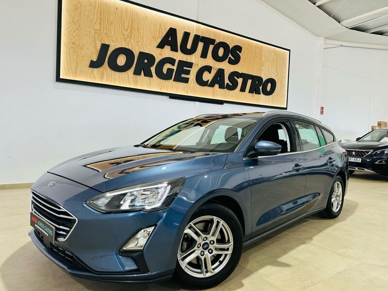 Azul Usado 2020 Ford Focus Trend Familiar | 11.800 € (Precio justo) - Imagen 1/4