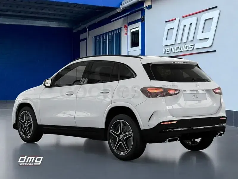 Nuevo Mercedes GLA250 218 CV (160 kW) 2025 Blanco SUV
