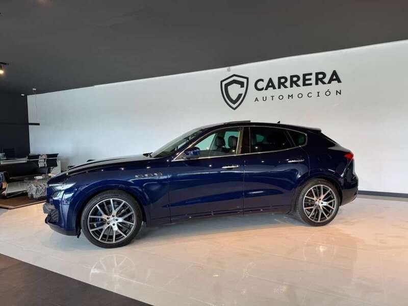 Usado Maserati Levante 430 CV (316 kW) 2017 Azul SUV