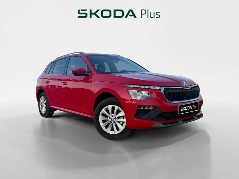 Rojo Usado 2024 Skoda Kamiq Selection SUV | 17.990 € (Buen precio) - Imagen 1/4