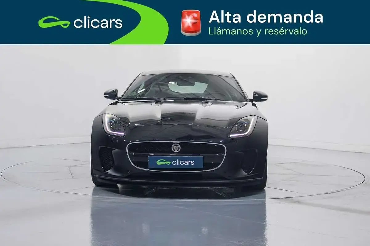Usado Jaguar F-Type R-Dynamic 300 CV (220 kW) 2019 Negro Coupe
