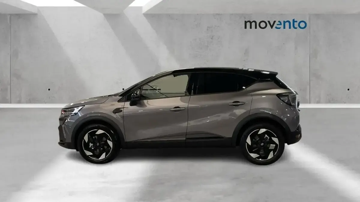 Nuevo Renault Captur Techno 90 CV (66 kW) 2025 Gris / plata SUV