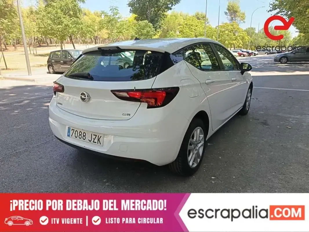 Usado Opel Astra Business 110 CV (80 kW) 2017 Blanco Utilitario