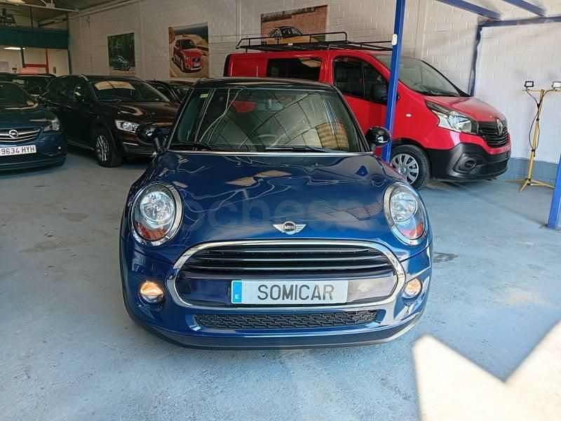Usado Mini Cooper D 116 CV (85 kW) 2018 Azul Utilitario