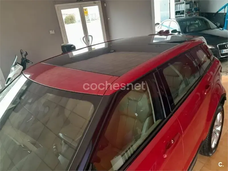 Usado Land Rover Range Rover evoque HSE 150 CV (110 kW) 2017 Granate SUV