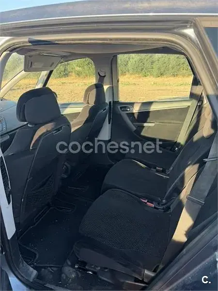 Usado Citroën C4 Picasso 110 CV (80 kW) 2007 Azul Monovolumen