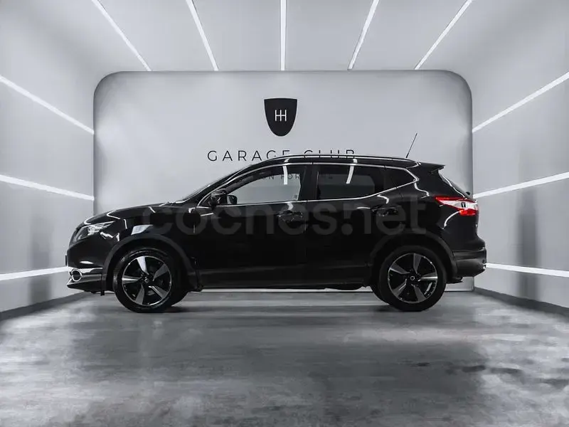 Usado Nissan Qashqai N-Connecta 131 CV (96 kW) 2016 Negro SUV