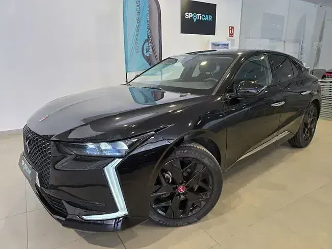 Usado DS Automobiles DS4 Performance Line Plus 130 CV (95 kW) 2022 Negro SUV