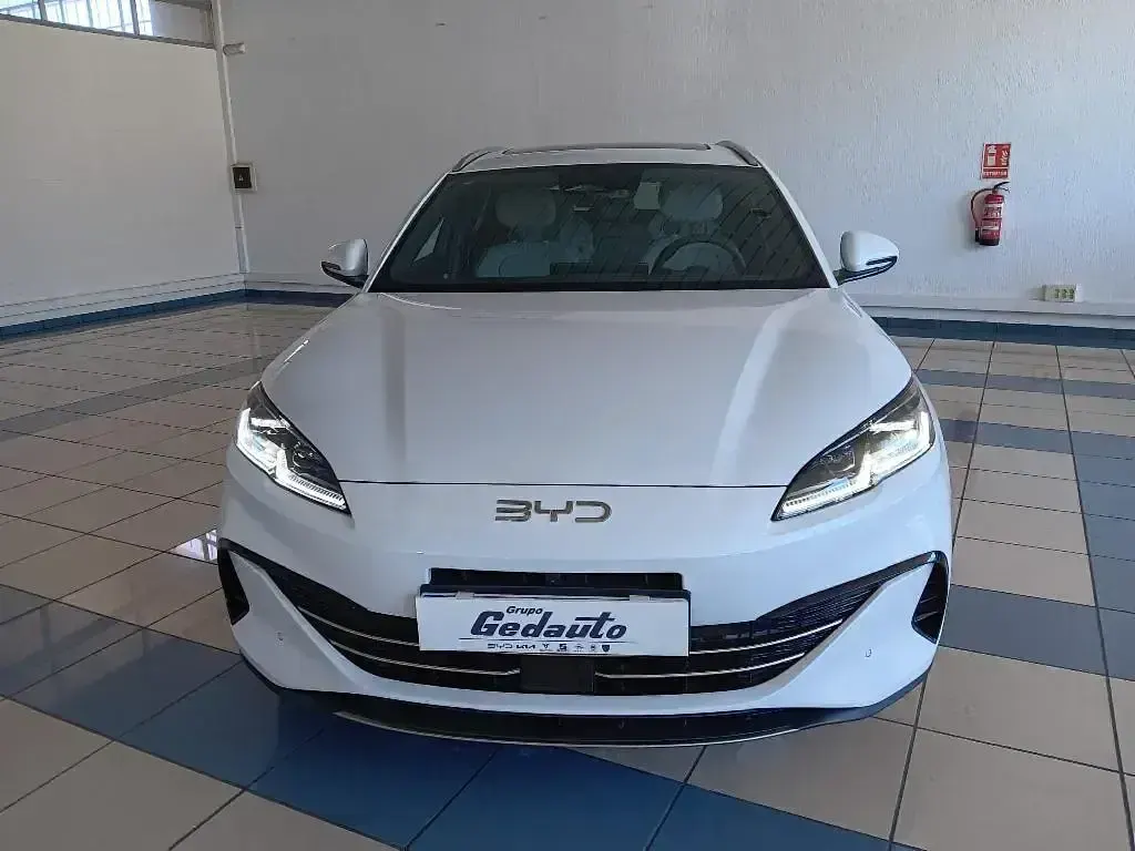 Usado BYD Seal Comfort 155 kW (212 CV) 2025 Familiar