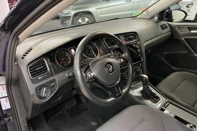 Usado VW Golf VII Sportline 126 CV (92 kW) 2017 Azul Berlina