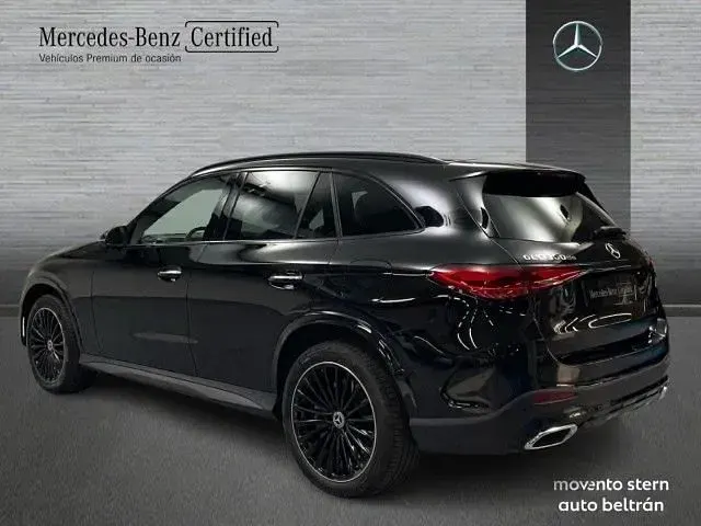 Usado Mercedes GLC300de 333 CV (244 kW) 2024 Negro obsidiana