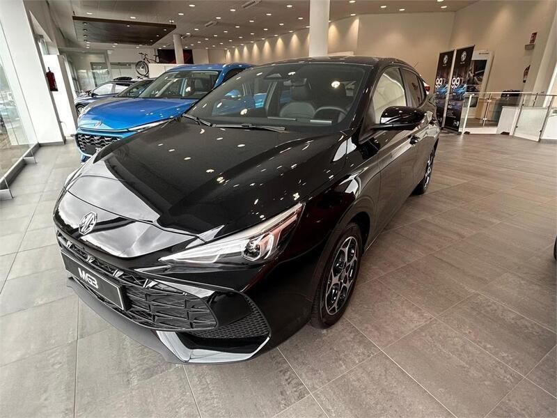 Nuevo MG MG3 Luxury 195 CV (143 kW) 2025 Negro Utilitario