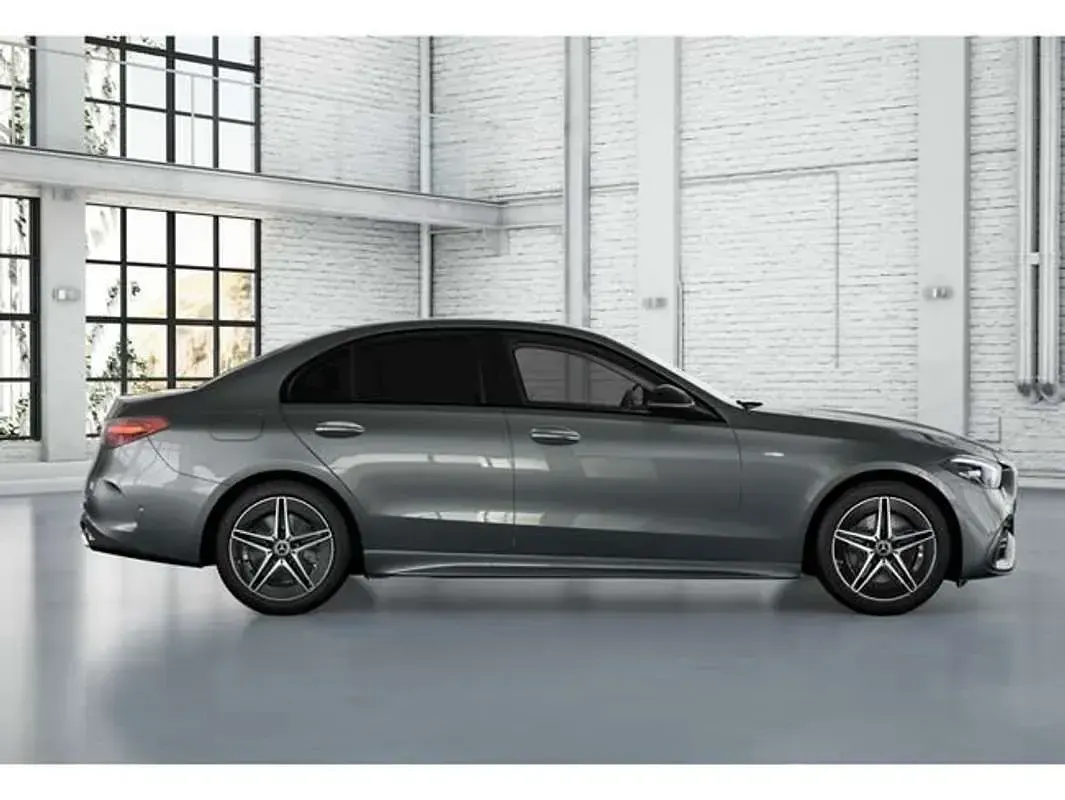 Usado Mercedes C300e 207 CV (152 kW) 2025 Gris Berlina