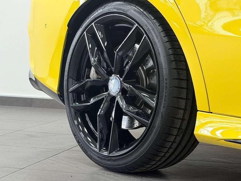 Usado Mercedes C220 AMG 306 CV (225 kW) 2019 Amarillo Coupe