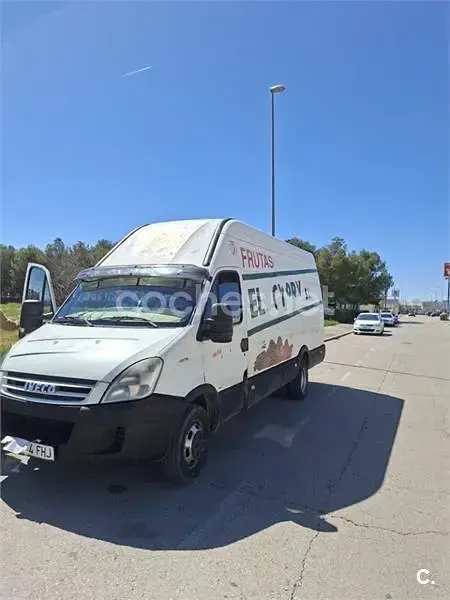 Begagnad Iveco Daily 146 HK (107 kW) 2007 Vit Pickup