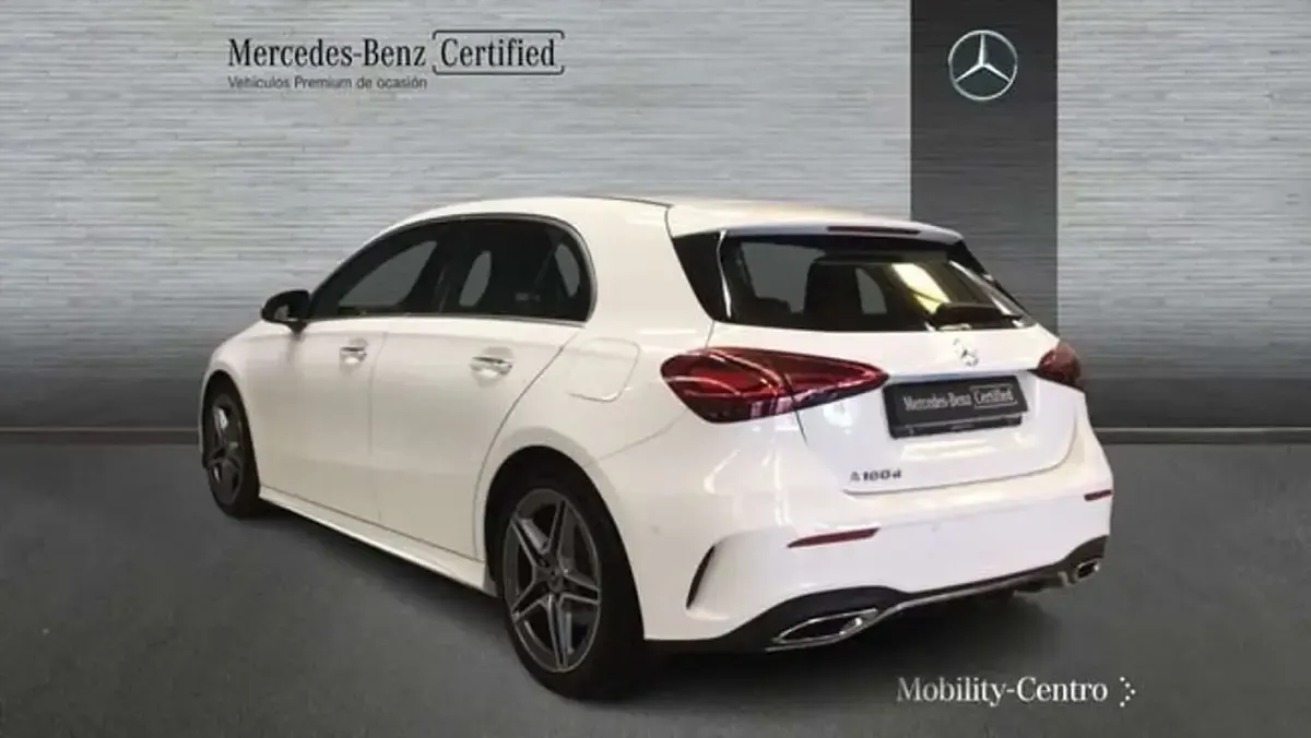 Usado Mercedes A180 109 CV (80 kW) 2024 Blanco Utilitario