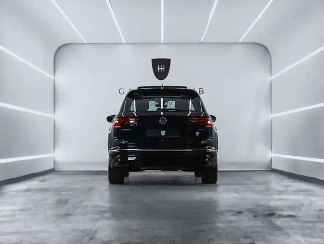 Usado VW Tiguan Allspace Sportline 190 CV (139 kW) 2019 Negro SUV