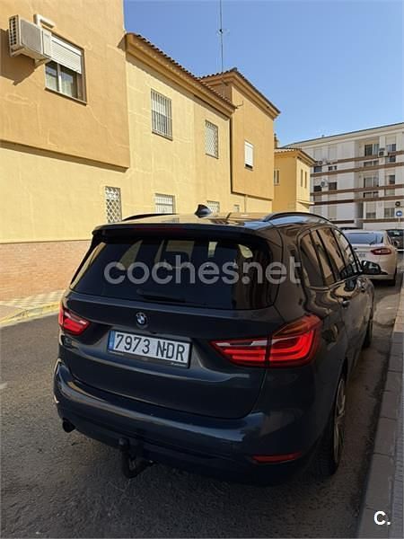 Gris / plata Usado 2015 BMW 218 Comfort Edition Familiar | 17.800 € - Imagen 1/3