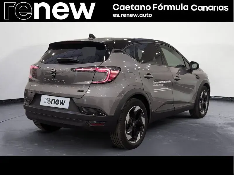 Usado Renault Captur Techno 145 CV (106 kW) 2025 Rojo SUV