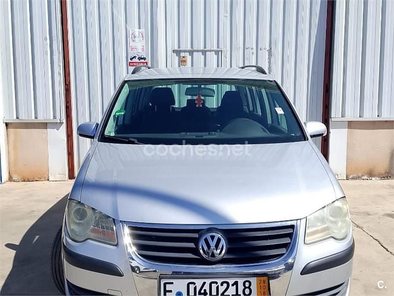 Usado VW Touran Edition 105 CV (77 kW) 2007 Gris / plata Monovolumen