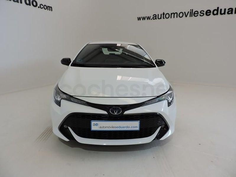 Usado Toyota Corolla Active 122 CV (89 kW) 2021 Blanco Berlina