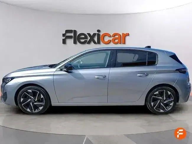 Usado Peugeot 308 Allure 130 CV (95 kW) 2024 Gris Berlina