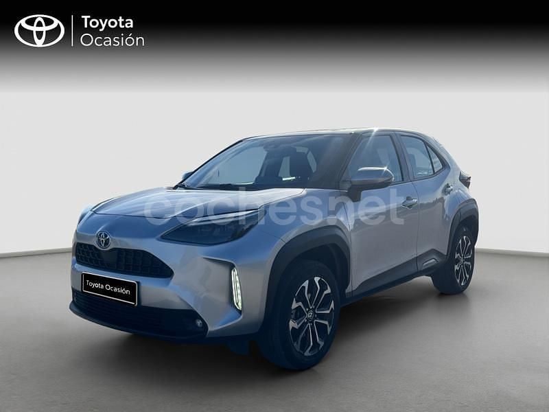 Gris / plata Usado 2021 Toyota Yaris Cross Active SUV | 21.900 € (Precio justo) - Imagen 1/4