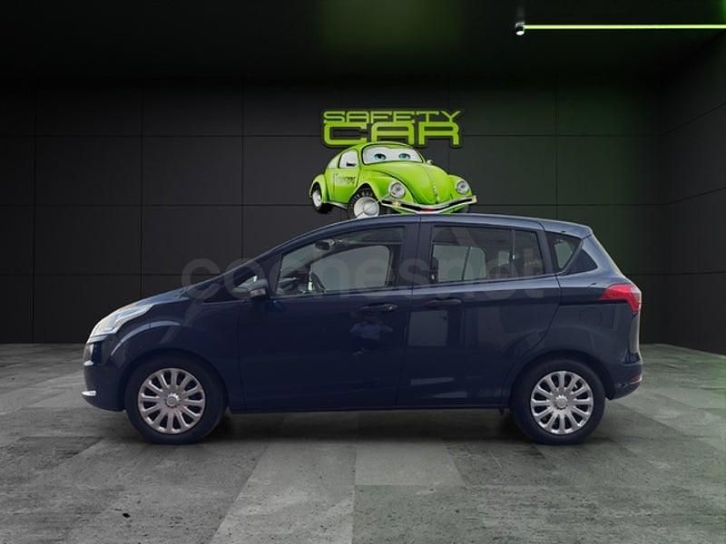 Usado Ford B-MAX Ambiente 90 CV (66 kW) 2015 Azul Monovolumen