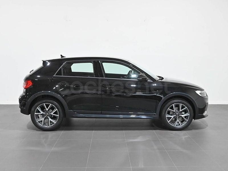 Nuevo Audi A1 116 CV (85 kW) 2025 Negro SUV