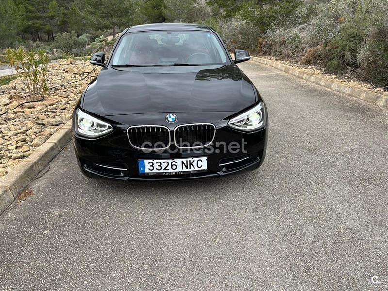 Usado BMW 116 Sport Line 136 CV (100 kW) 2013 Negro Utilitario