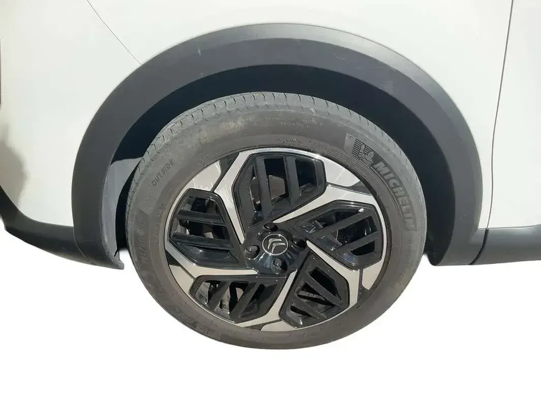 Usado Citroën C4 Feel 131 CV (96 kW) 2022 Blanco Utilitario