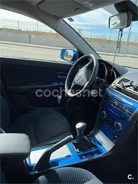Usado Mazda 3 Sportive 150 CV (110 kW) 2005 Azul Berlina