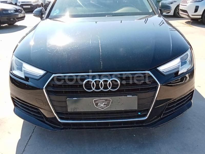 Usado Audi A4 Advanced Plus 150 CV (110 kW) 2019 Negro Berlina