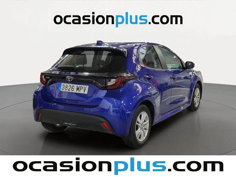 Usado Toyota Yaris Edition 125 CV (91 kW) 2024 Azul Utilitario
