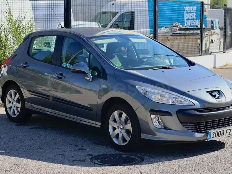 Usado Peugeot 308 Sport 120 CV (88 kW) 2008 Gris / plata Berlina