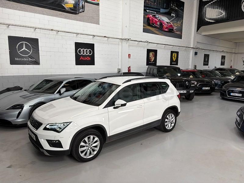 Usado Seat Ateca Style 150 CV (110 kW) 2020 Blanco SUV