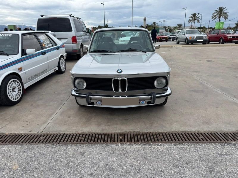 Usado BMW 2002 140 CV (102 kW) 1977 Plata Berlina