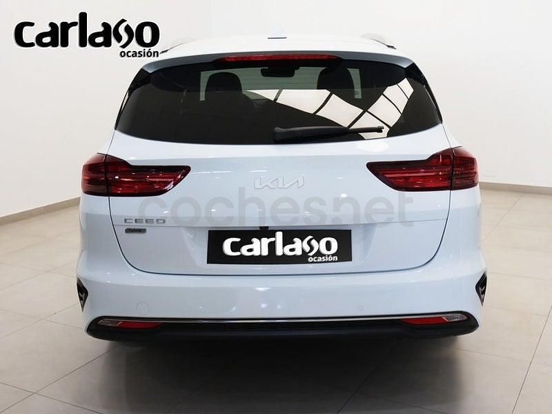 Usado Kia Ceed Style 100 CV (73 kW) 2025 Blanco Utilitario