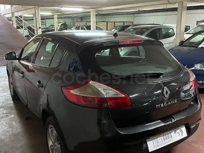 Usado Renault Mégane III Business 105 CV (77 kW) 2009 Negro Berlina
