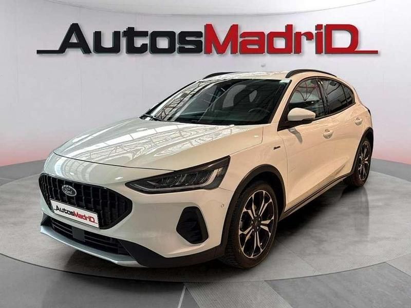 Usado Ford Focus Active 156 CV (114 kW) 2022 Blanco Familiar