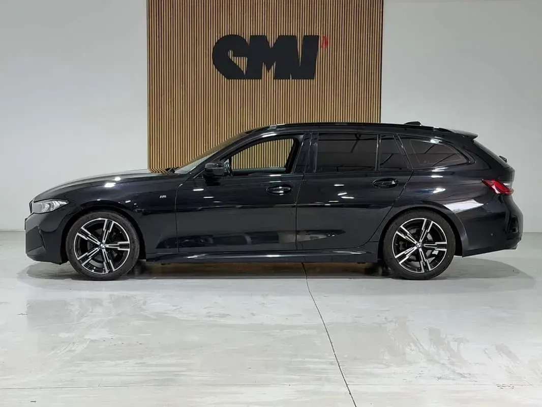 Usado BMW 320 Comfort Edition 184 CV (135 kW) 2023 Negro Familiar