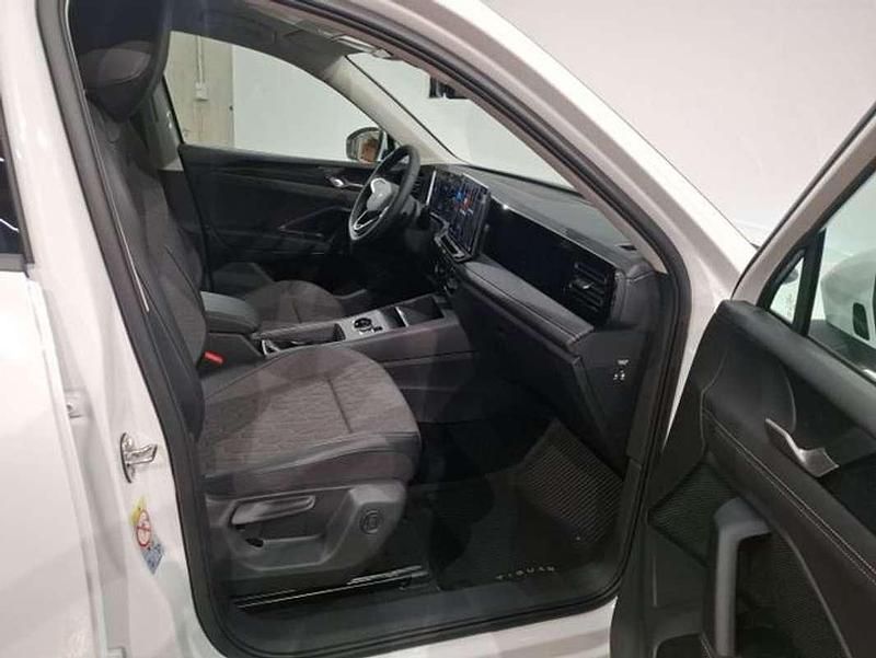 Usado VW Tiguan 150 CV (110 kW) 2025 Blanco SUV