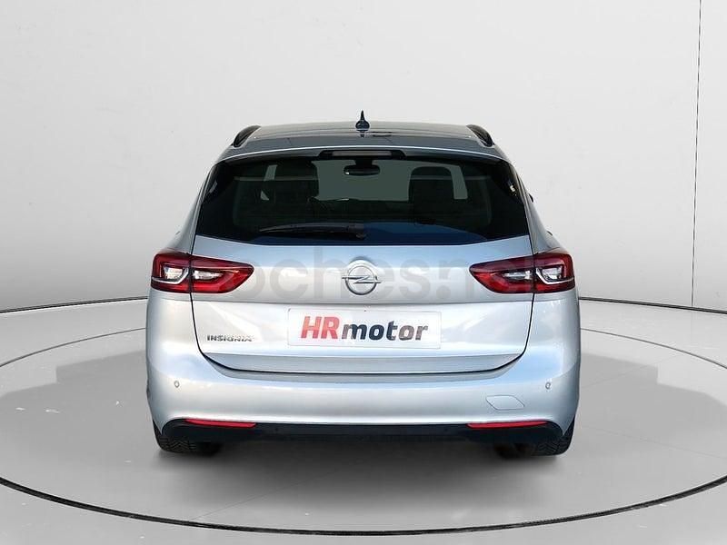 Usado Opel Insignia Business Edition 122 CV (89 kW) 2021 Gris / plata Berlina